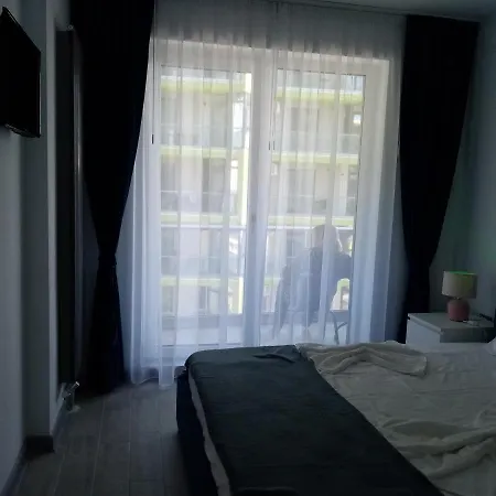 Sunrise Apartament *